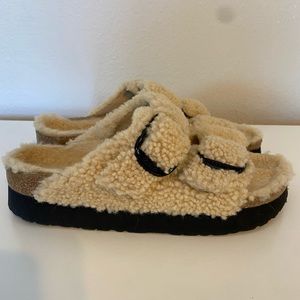 Birkenstock x Papillio Arizona sandal.